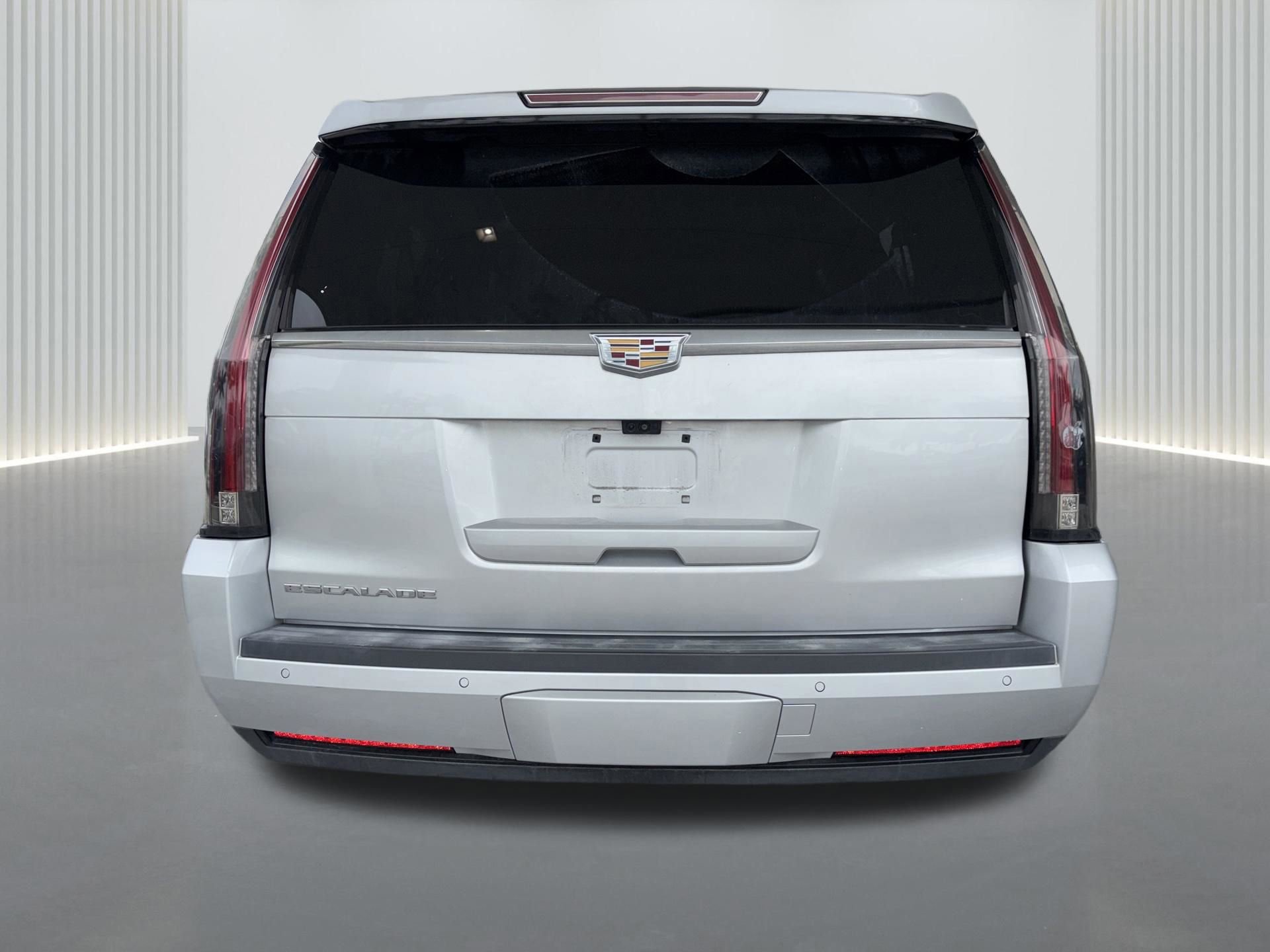 Used 2020 Cadillac Escalade ESV Luxury image 5