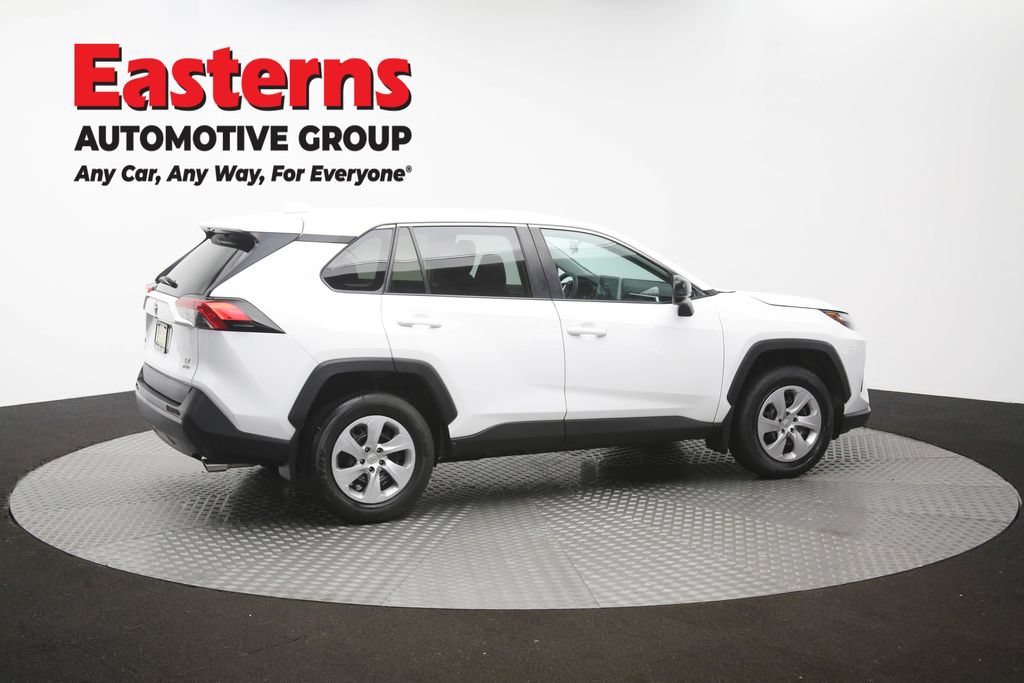Used 2023 Toyota RAV4 LE AWD/4WD image 42