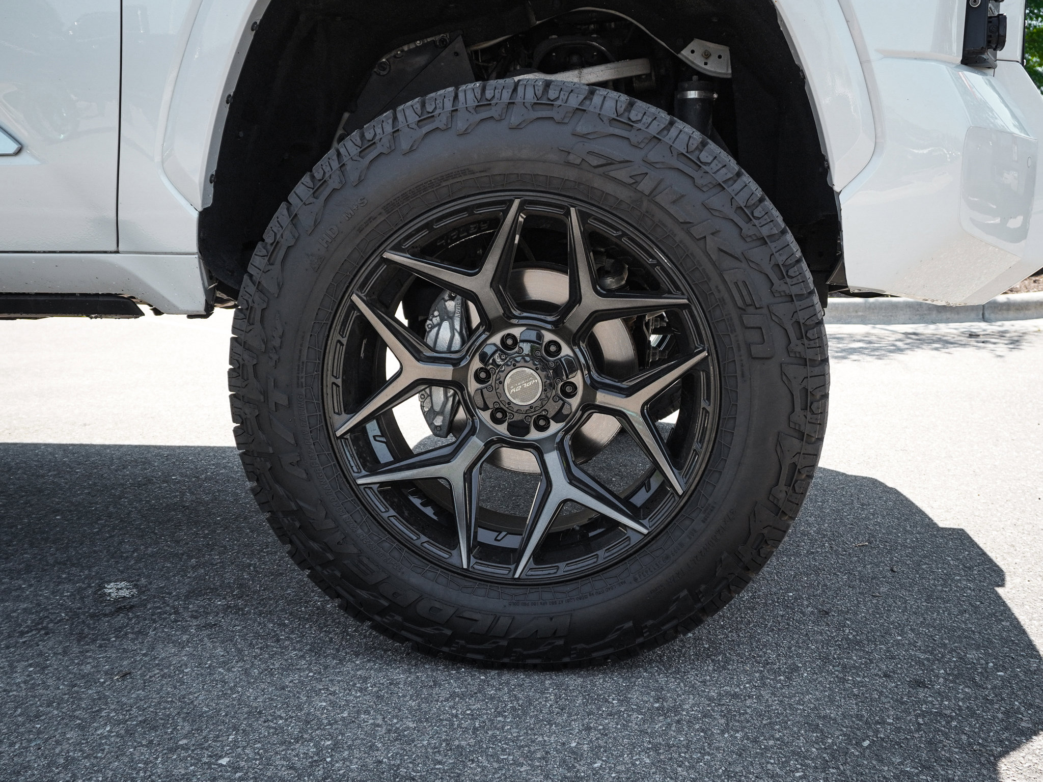 Used 2023 Toyota Tundra Capstone AWD/4WD image 13