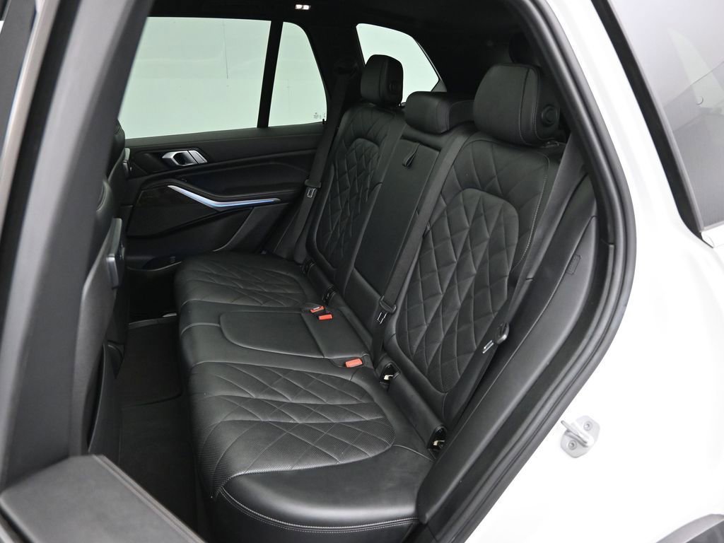Used 2023 BMW X5 sDrive40i image 24