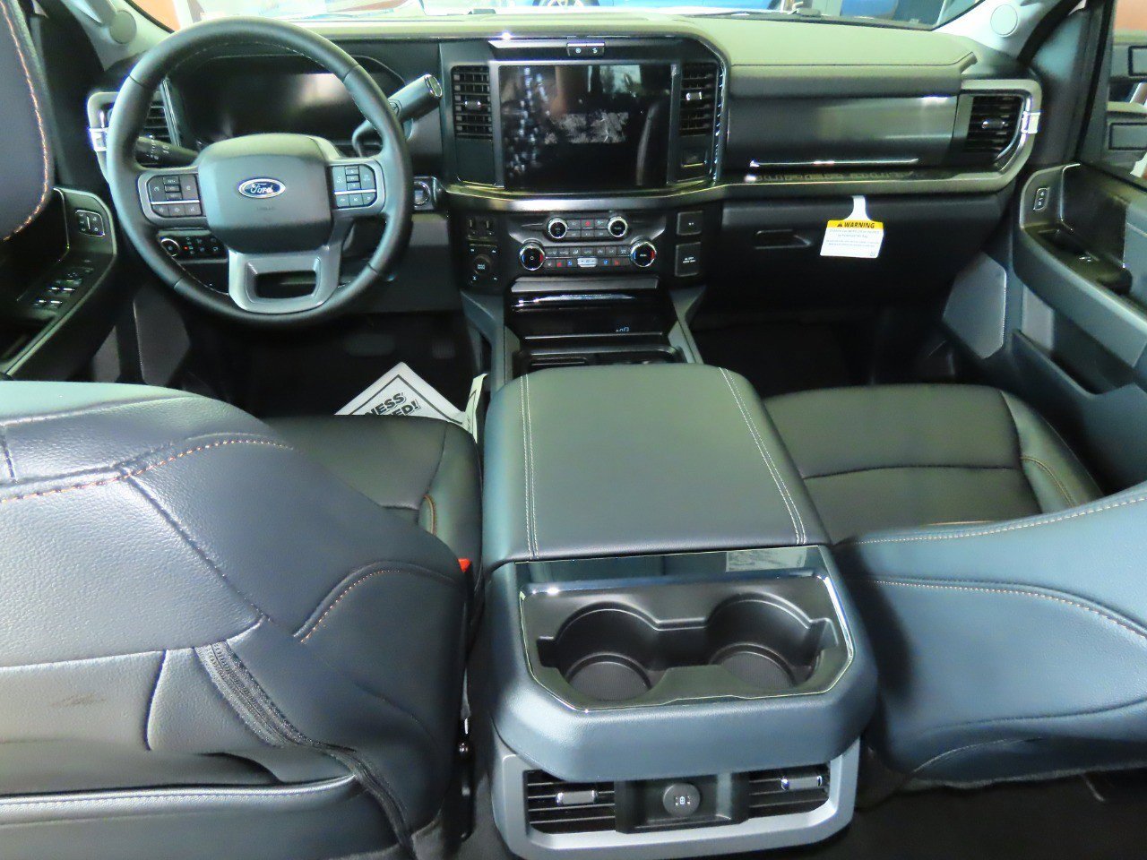 New 2026 Ford F250 Lariat w/ Black Appearance Package AWD/4WD image 19