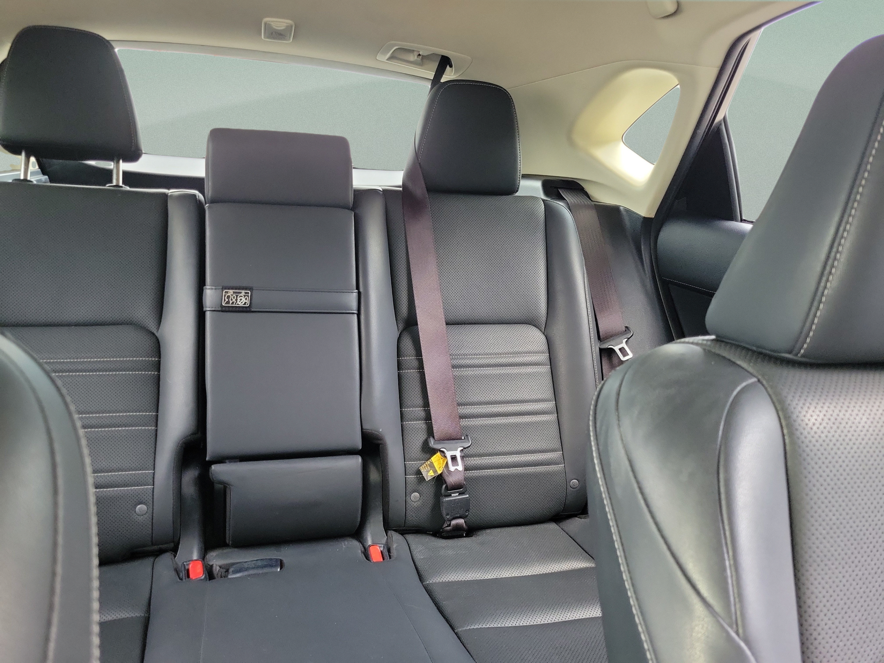 Used 2018 Lexus NX 300 FWD w/ Comfort Package image 10