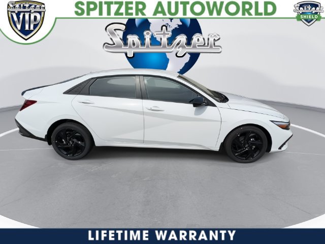 New 2026 Hyundai Elantra Sport FWD image 16