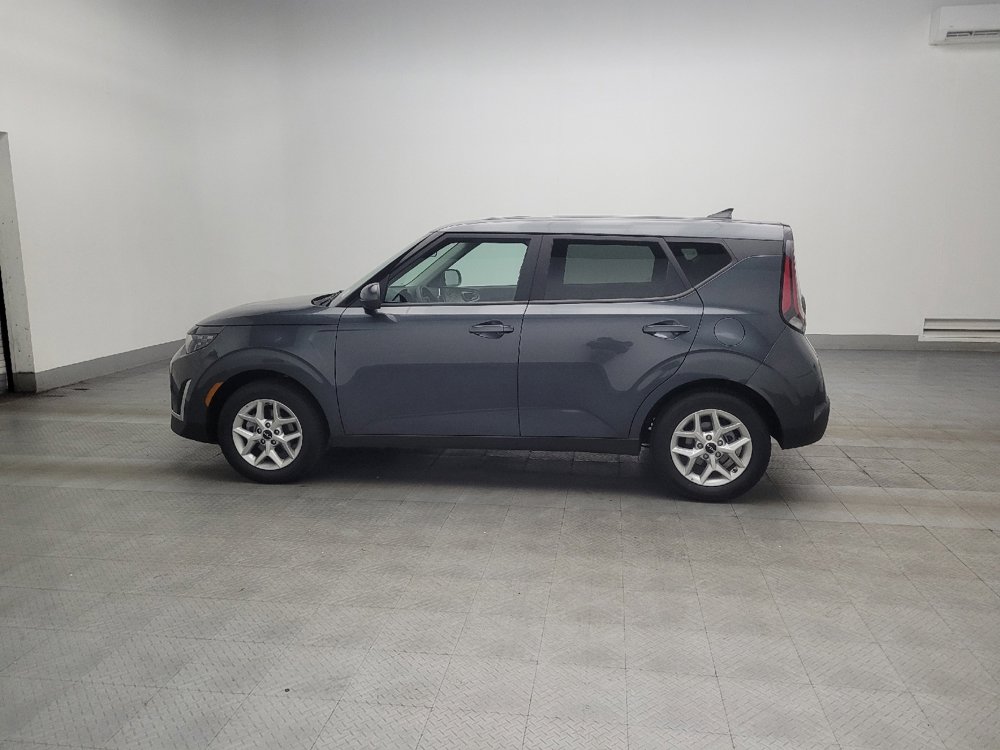Used 2025 Kia Soul LX w/ LX Technology Package image 3