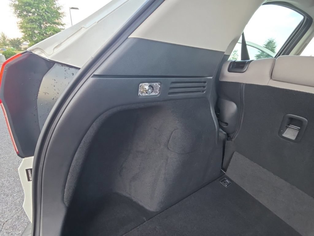 Used 2016 Honda HR-V LX image 59