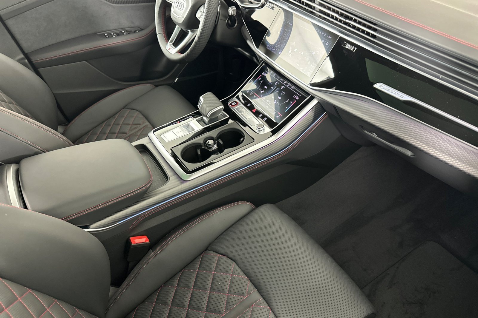 New 2026 Audi SQ8 Prestige AWD/4WD image 15