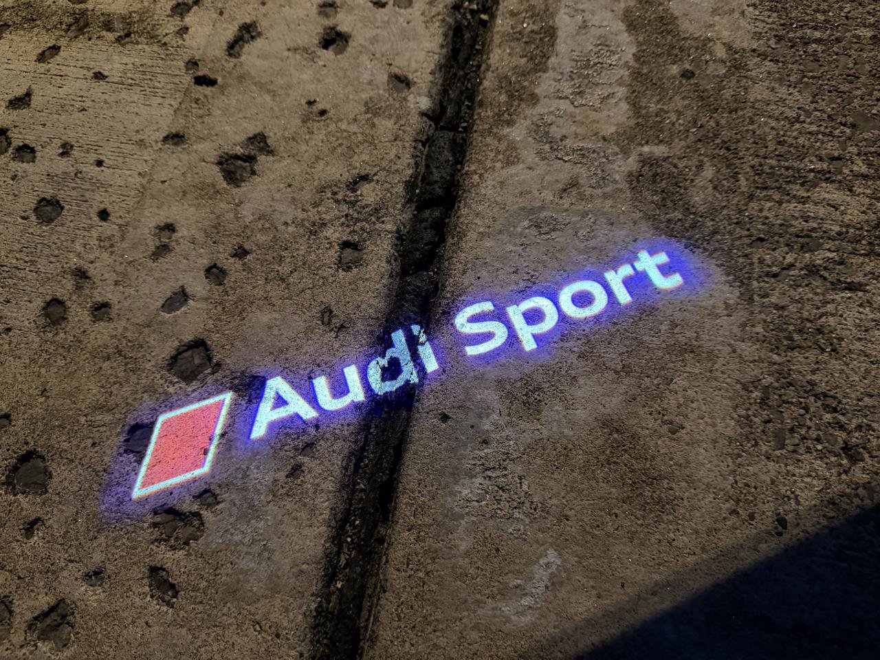 Used 2021 Audi RS 6 AWD/4WD image 26