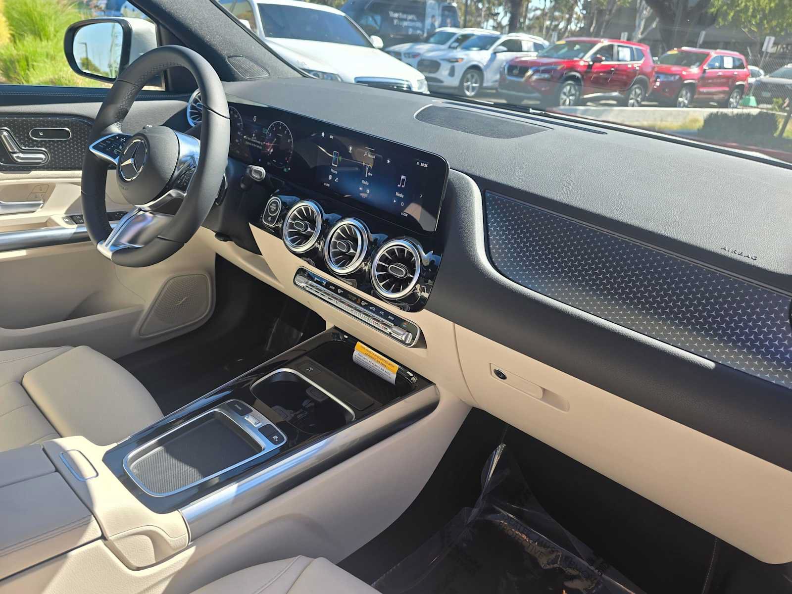 New 2026 Mercedes-Benz GLA 250 image 11