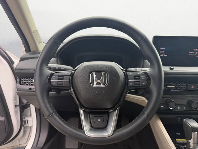 Used 2025 Honda Accord Touring image 12