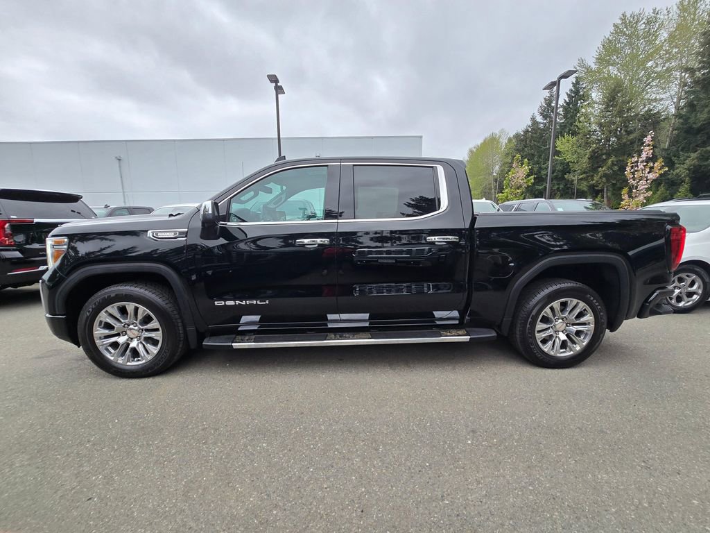 Used 2021 GMC Sierra 1500 Denali w/ Driver Alert Package II AWD/4WD image 2