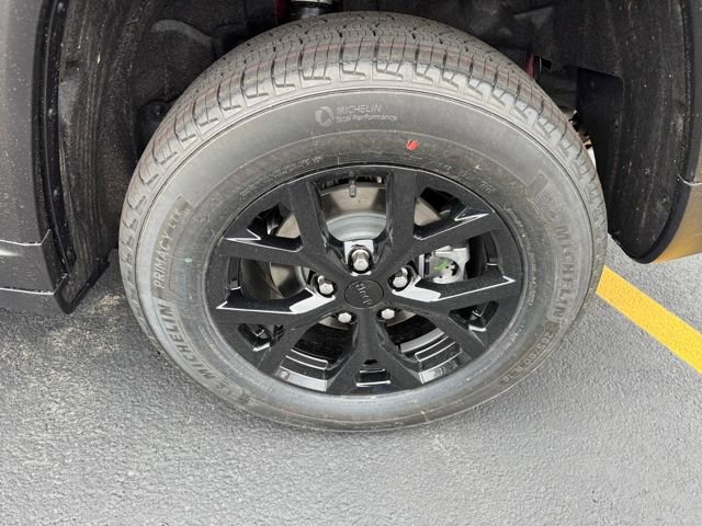 New 2025 Jeep Grand Cherokee Altitude image 59