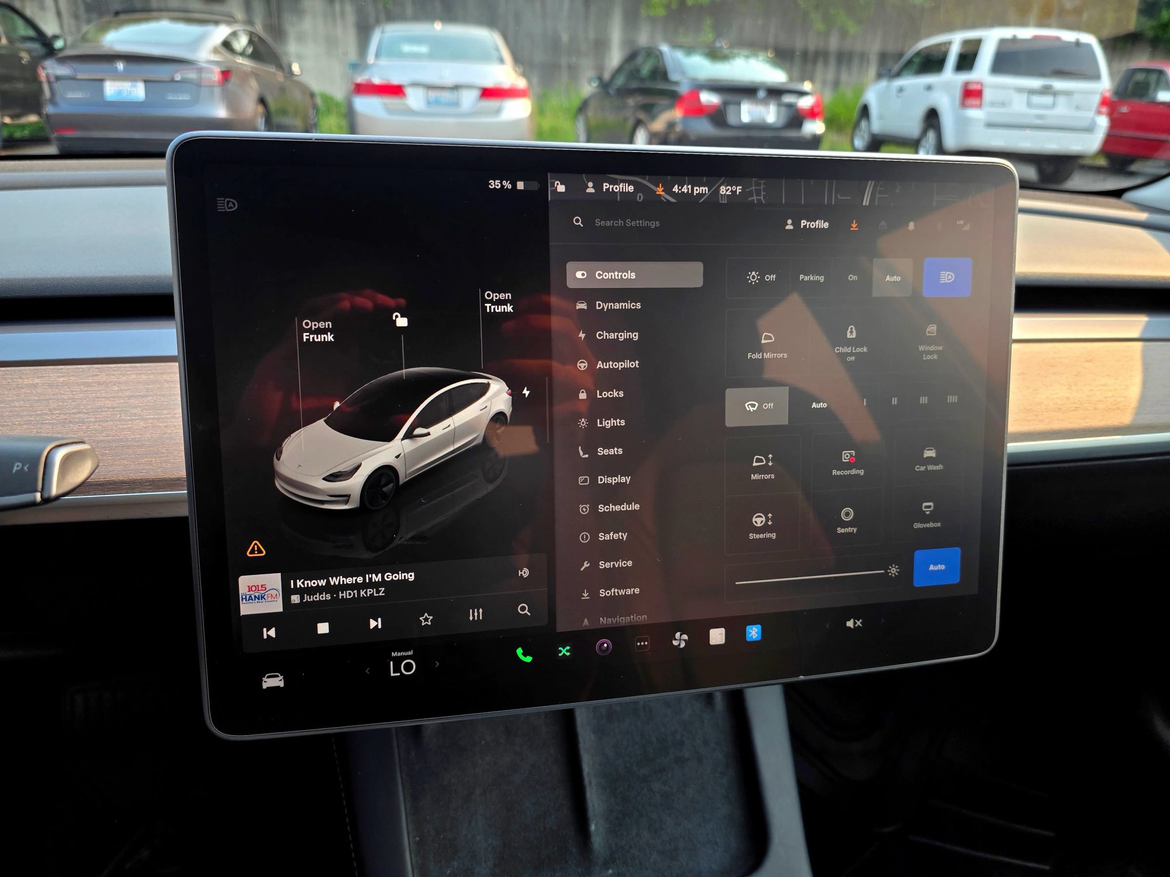 Used 2022 Tesla Model 3 Long Range AWD/4WD image 42