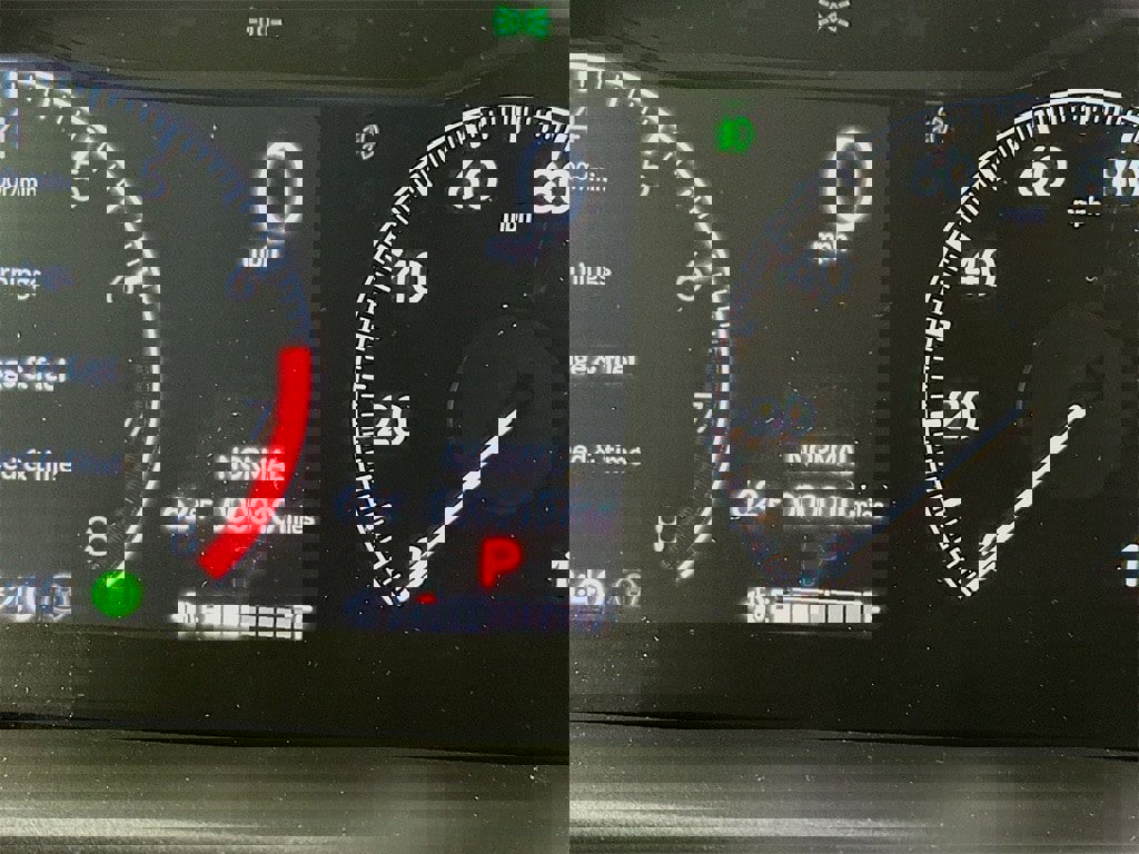 New 2025 Honda Pilot TrailSport image 17