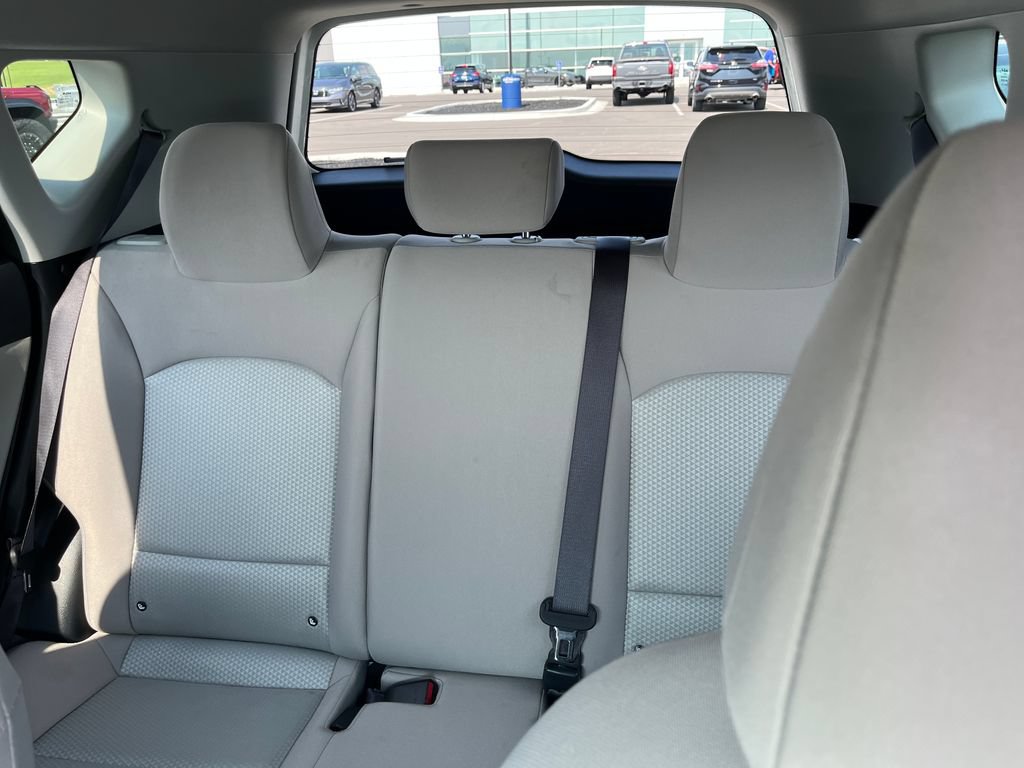 Used 2025 Kia Soul LX w/ LX Technology Package FWD image 15
