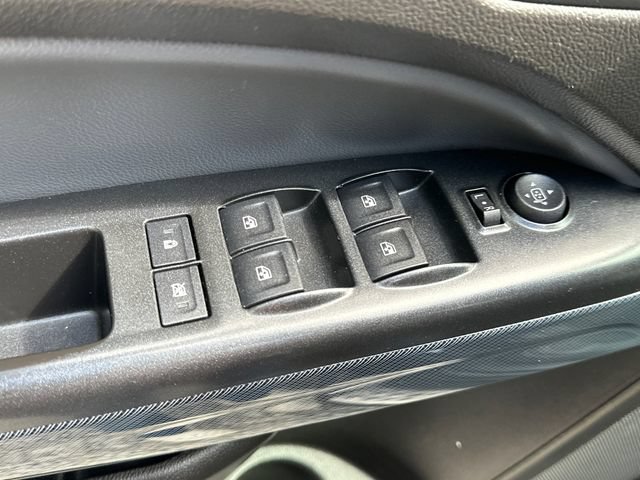 Used 2016 Chevrolet Colorado Z71 AWD/4WD image 22