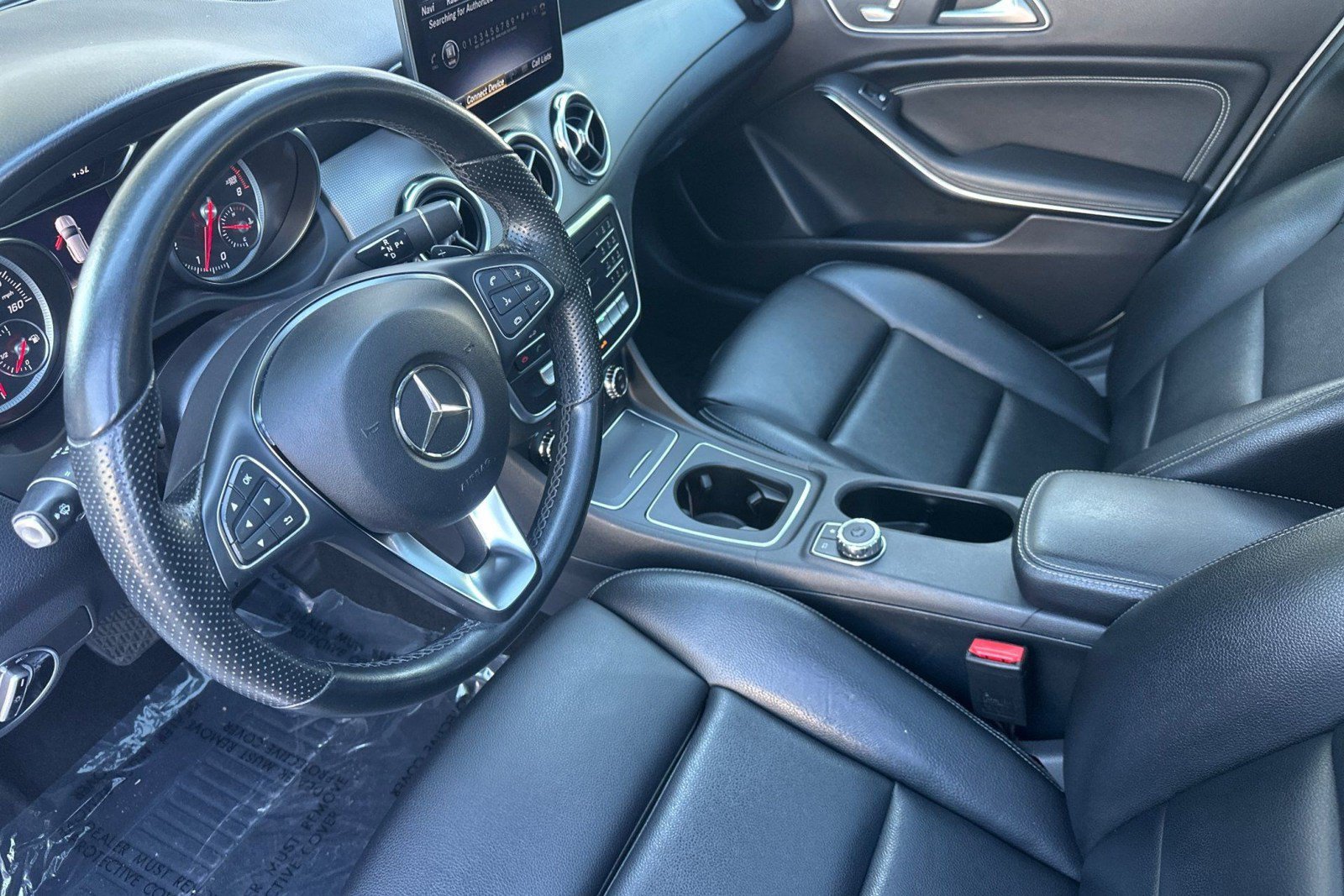 Used 2020 Mercedes-Benz GLA 250 4MATIC image 4