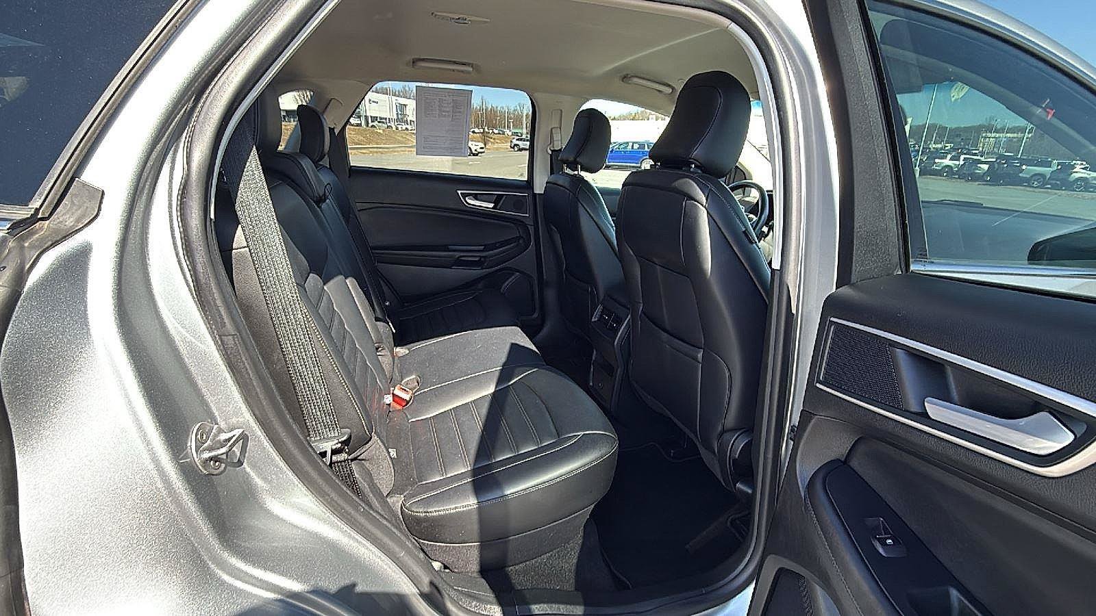 Used 2024 Ford Edge SEL AWD/4WD image 20