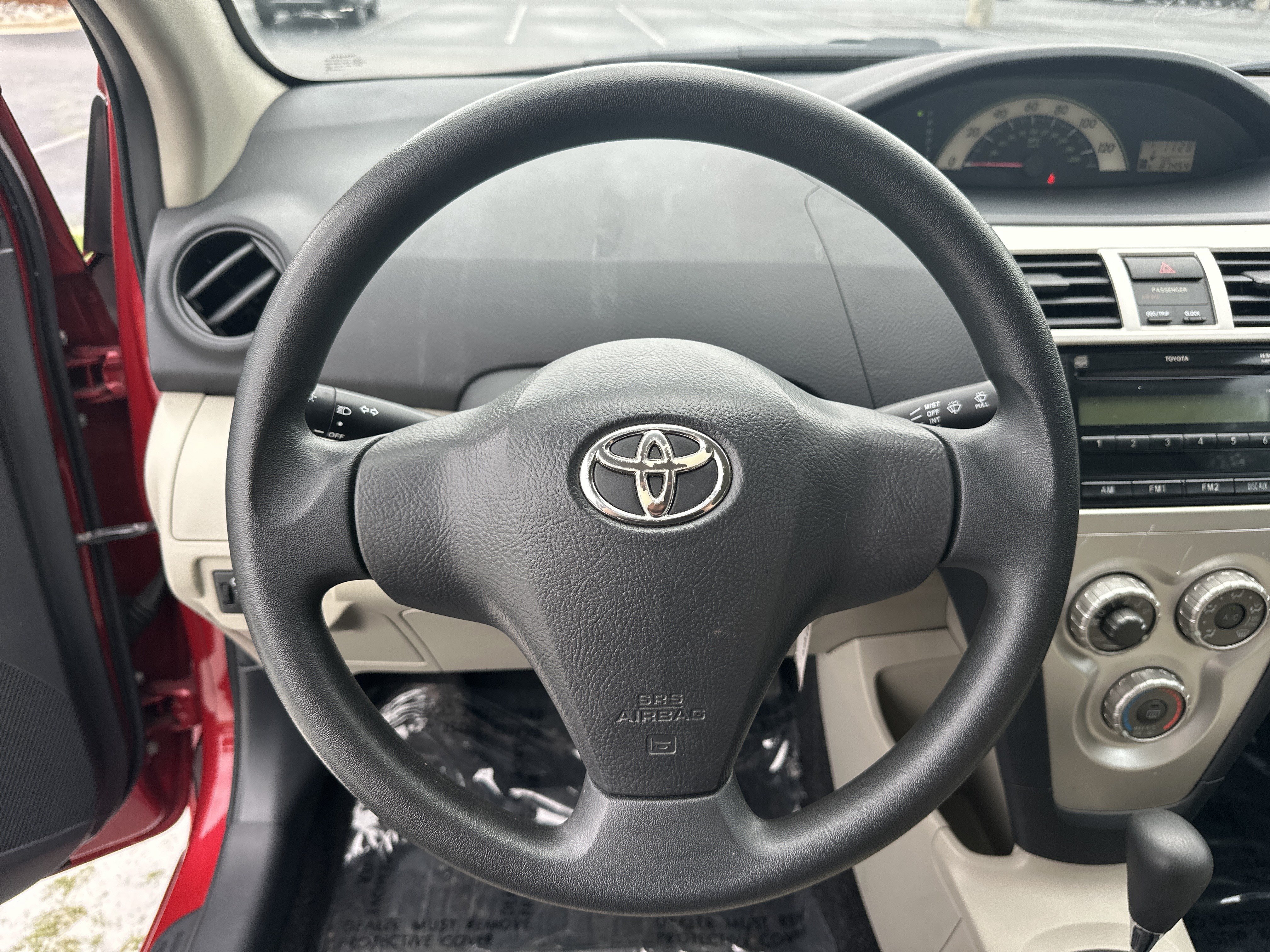 Used 2008 Toyota Yaris Sedan FWD image 19
