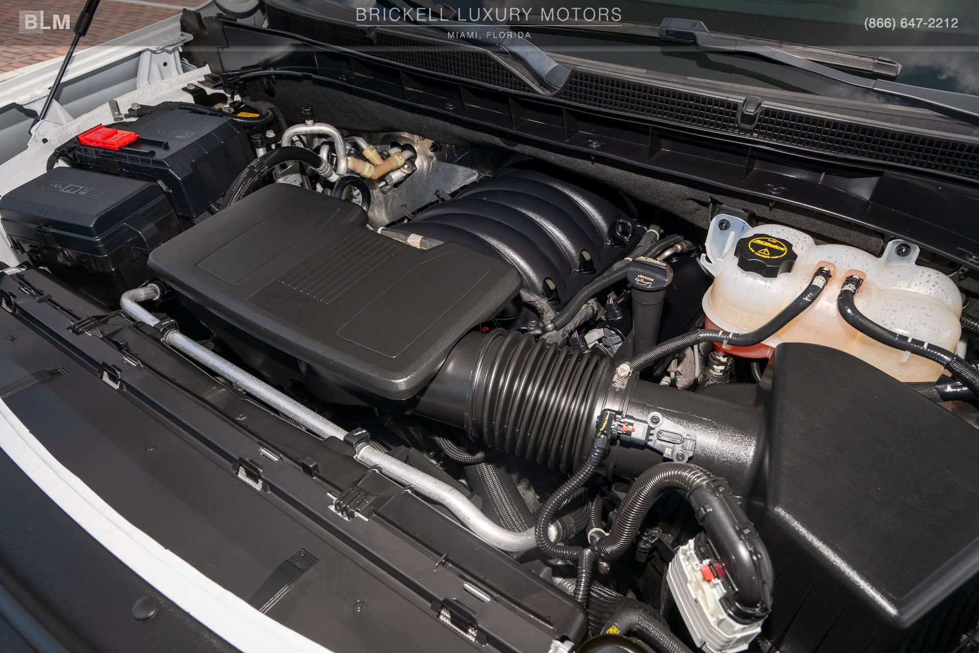 Used 2024 Cadillac Escalade ESV Luxury AWD/4WD image 41