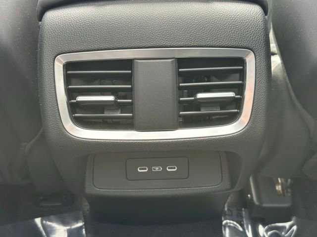 Used 2024 Acura RDX w/ Technology Package image 30