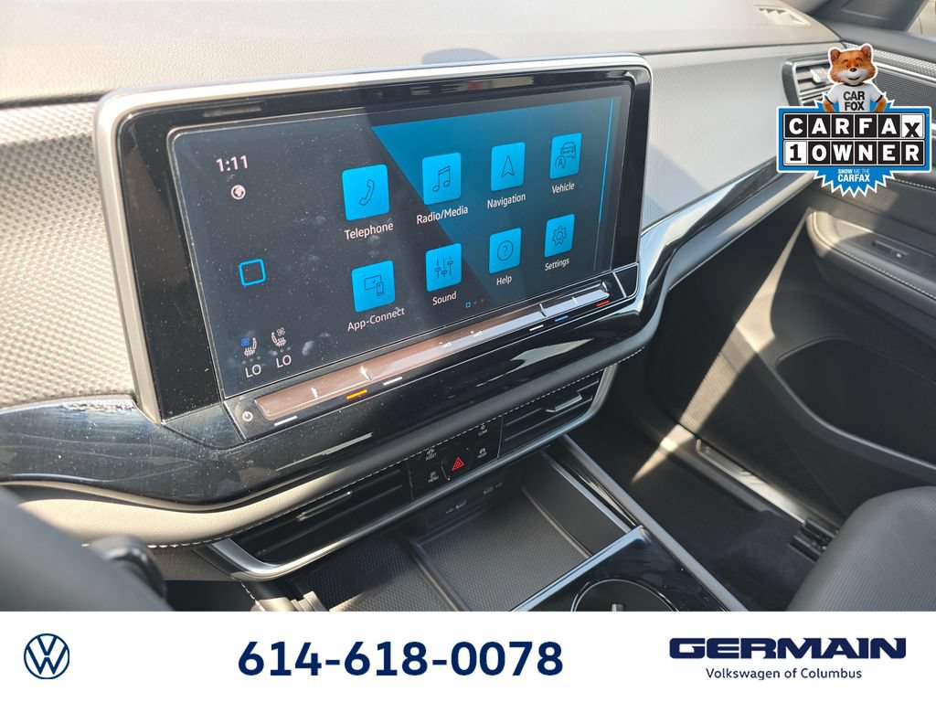 Certified 2024 Volkswagen Atlas Cross Sport SEL AWD/4WD image 31
