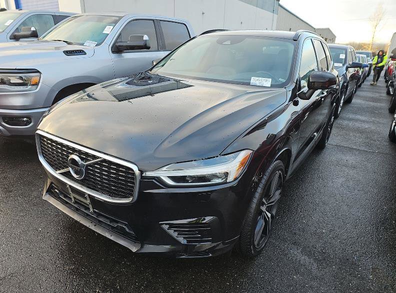 Used 2020 Volvo XC60 T8 R-Design image 2