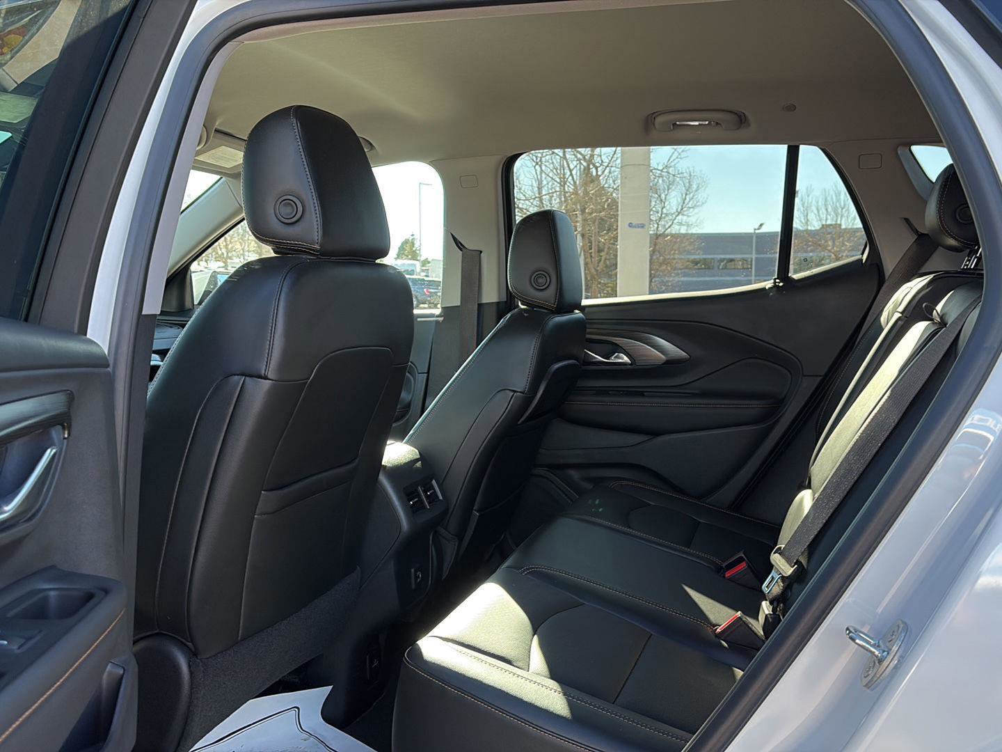 Used 2020 GMC Terrain SLT w/ Preferred Package image 14