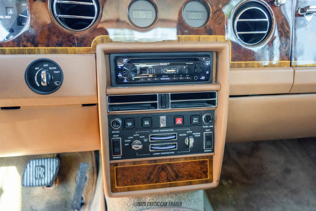 Used 1990 Rolls-Royce Silver Spur II RWD image 34