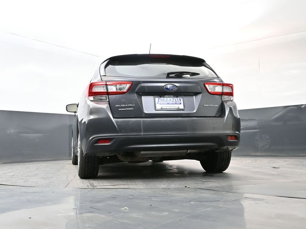 Used 2018 Subaru Impreza 2.0i AWD/4WD image 21