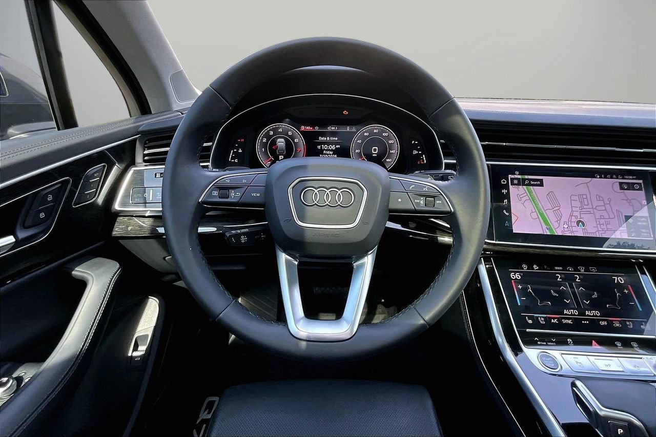 Used 2024 Audi Q7 3.0T Prestige AWD/4WD image 11
