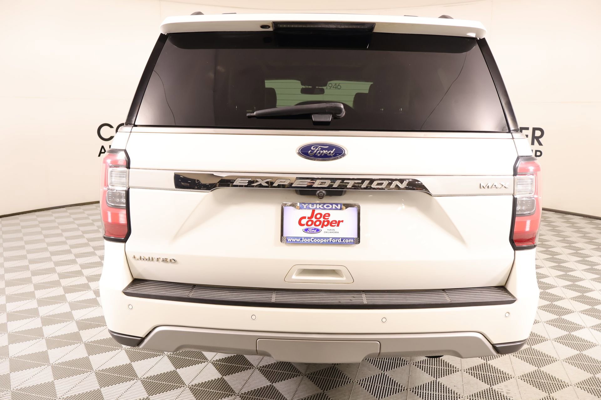 Used 2020 Ford Expedition Max Limited w/ Equipment Group 302A AWD/4WD image 25