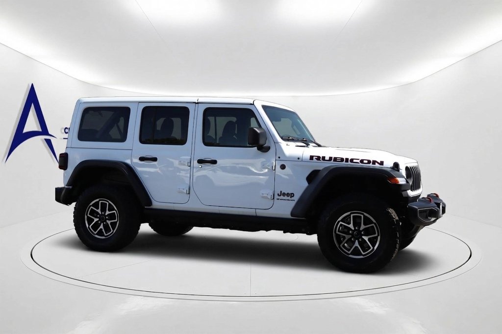 Certified 2025 Jeep Wrangler Unlimited Rubicon AWD/4WD image 3