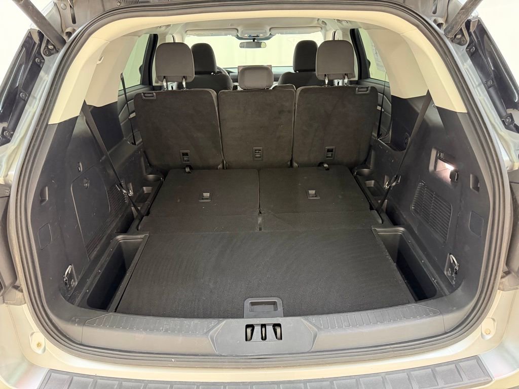 Used 2025 Ford Explorer Active image 6