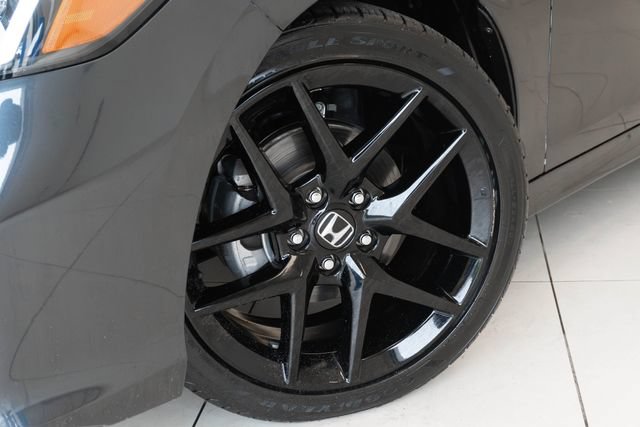 Used 2025 Honda Civic Sport image 2