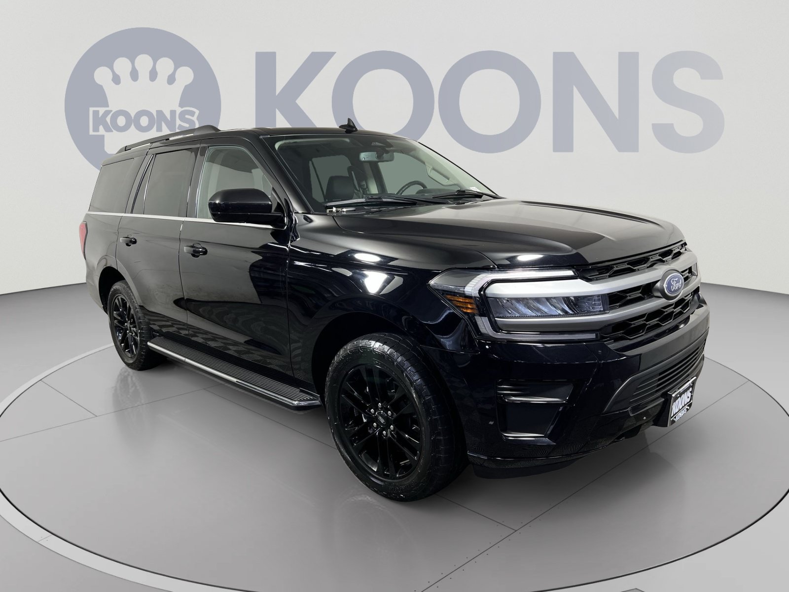 Certified 2023 Ford Expedition XLT AWD/4WD image 2