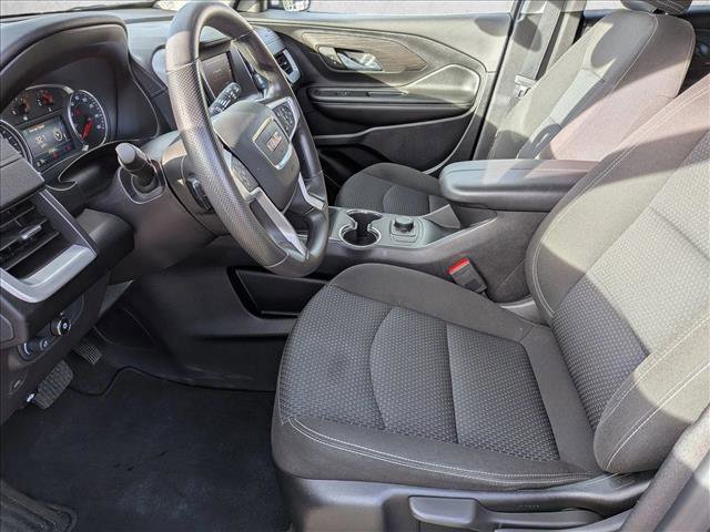 Used 2024 GMC Terrain SLE image 11