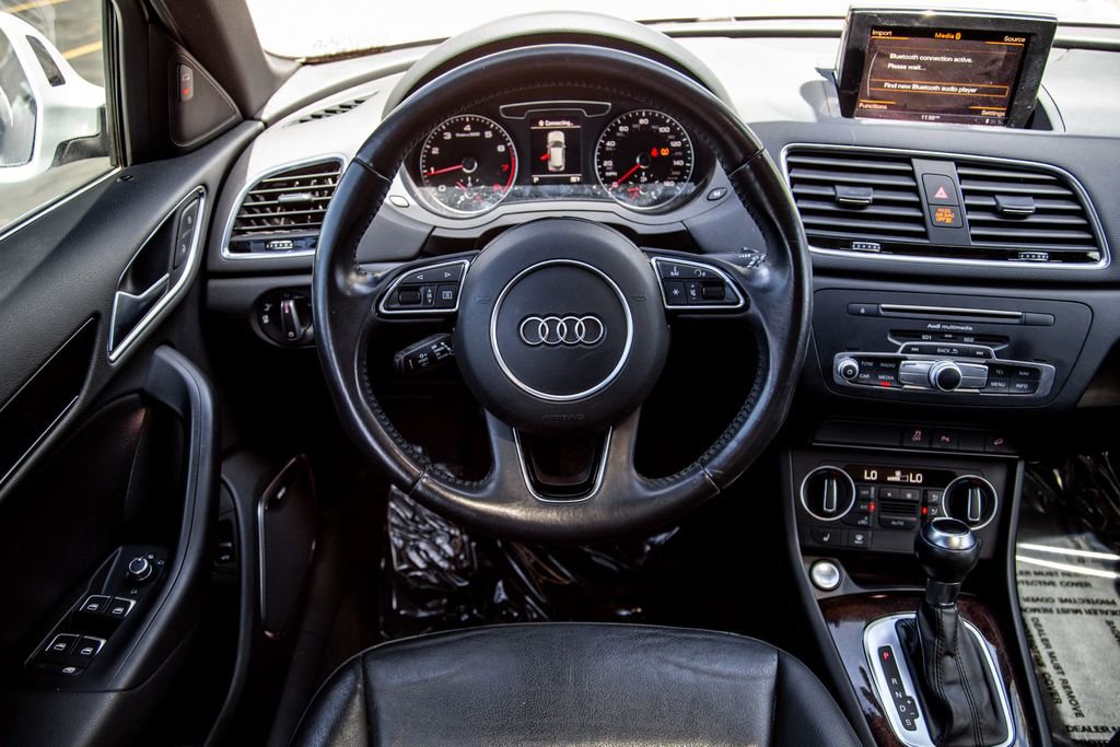 Used 2016 Audi Q3 2.0T Prestige w/ Prestige Package AWD/4WD image 11