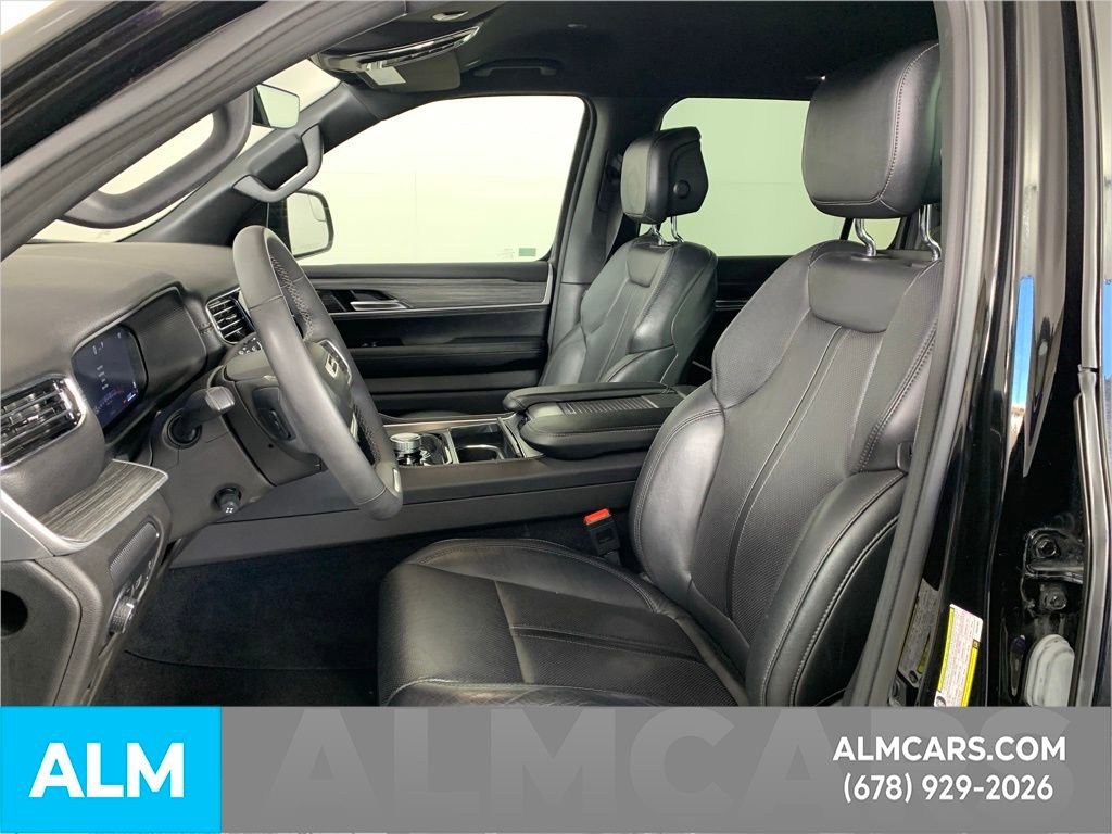 Used 2023 Jeep Wagoneer Series II image 15