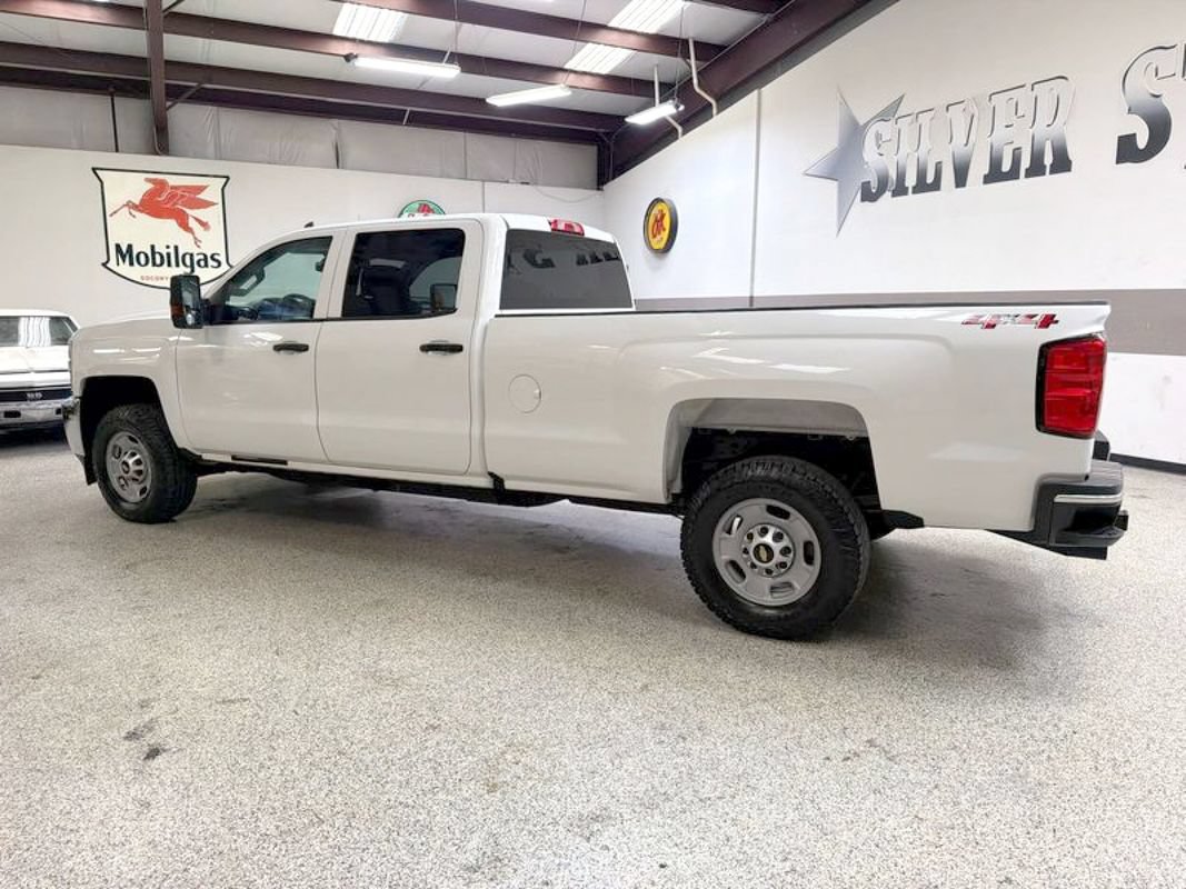 Used 2019 Chevrolet Silverado 2500 W/T w/ WT Convenience Package AWD/4WD image 4