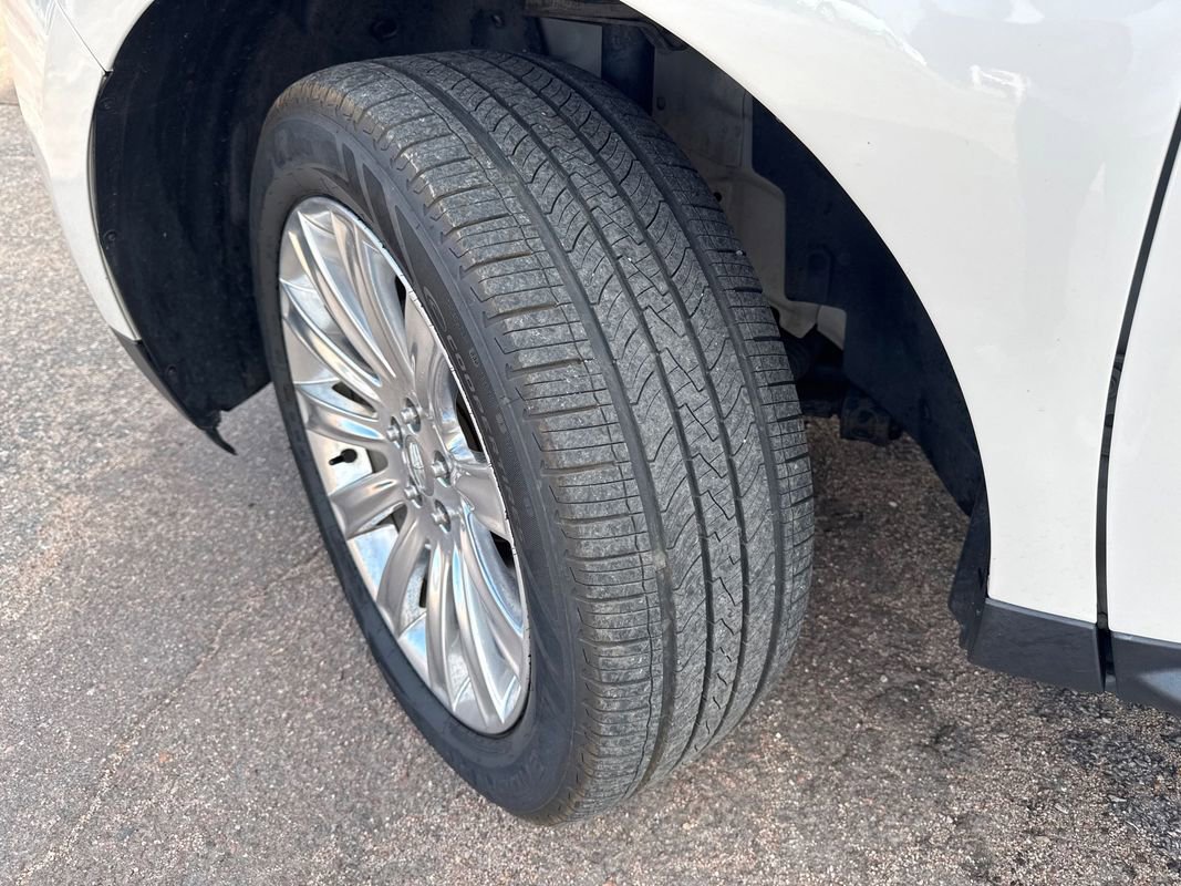 Used 2015 Lincoln MKX w/ Equipment Group 102A AWD/4WD image 51