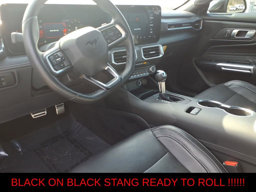 Used 2024 Ford Mustang GT Premium image 13