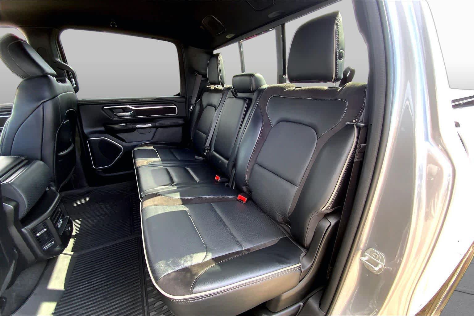 Used 2023 RAM 1500 Laramie AWD/4WD image 20