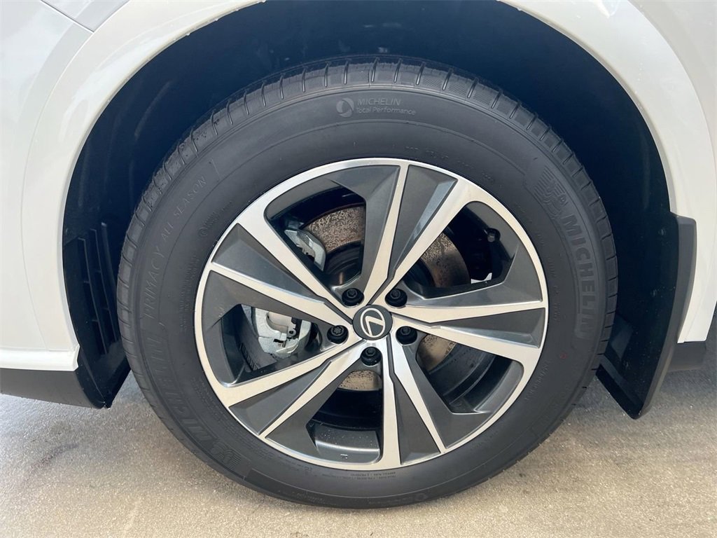 New 2026 Lexus RX 350h image 9