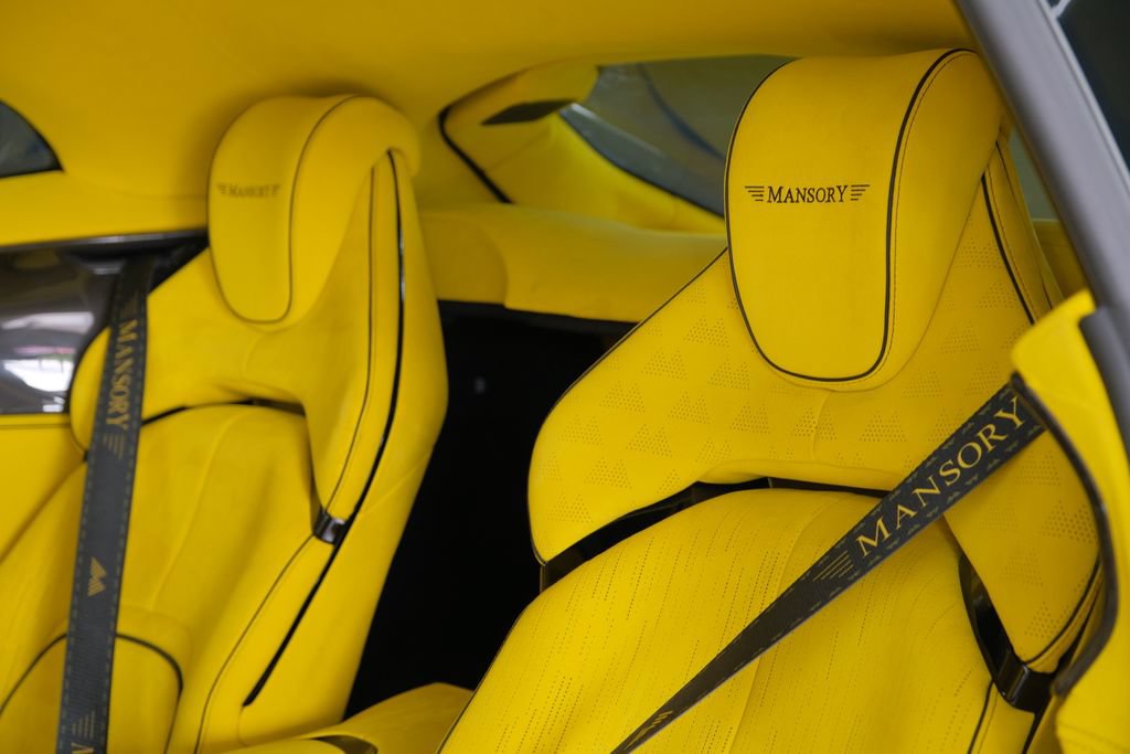 Used 2024 Ferrari Purosangue AWD/4WD image 25