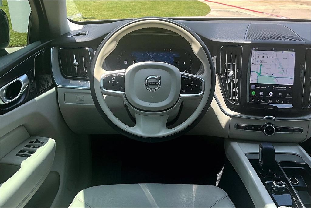 Certified 2024 Volvo XC60 B5 Plus w/ Protection Package Premier AWD/4WD image 7