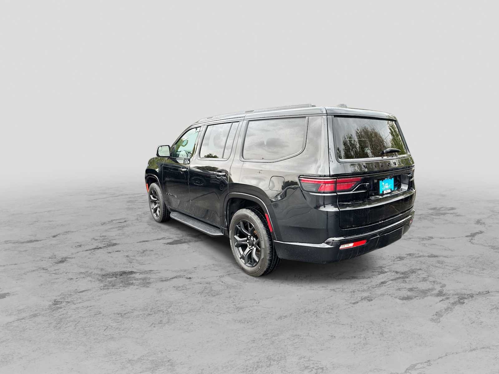 Used 2024 Jeep Wagoneer Series II AWD/4WD image 6