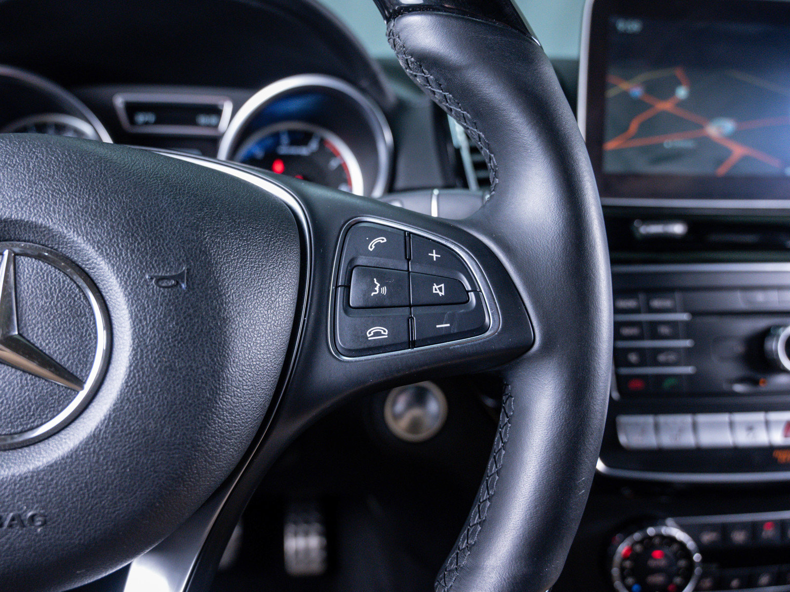 Used 2018 Mercedes-Benz GLE 43 AMG 43 image 23