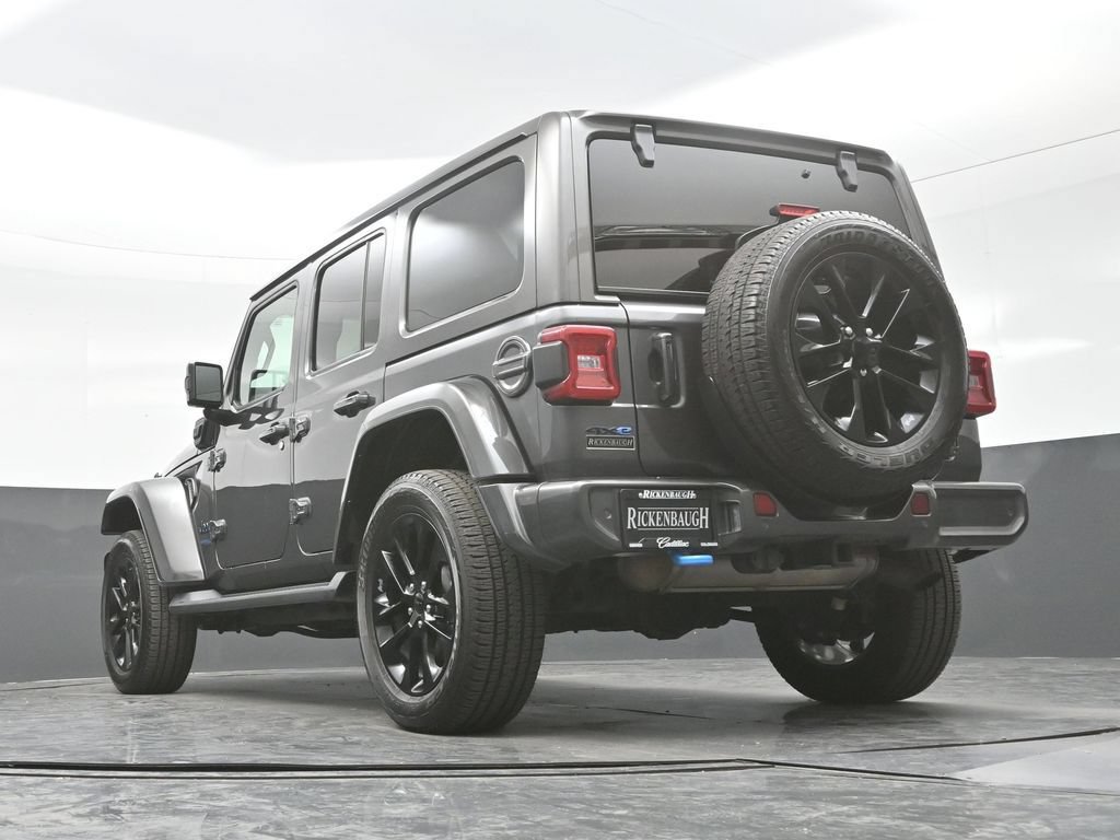 Used 2021 Jeep Wrangler Unlimited Sahara AWD/4WD image 25