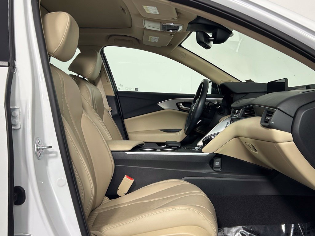 Used 2023 Acura TLX w/ Technology Package FWD image 10