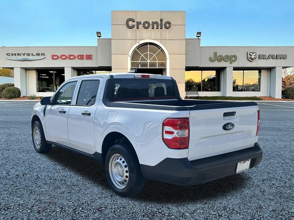 Used 2025 Ford Maverick XL FWD image 5
